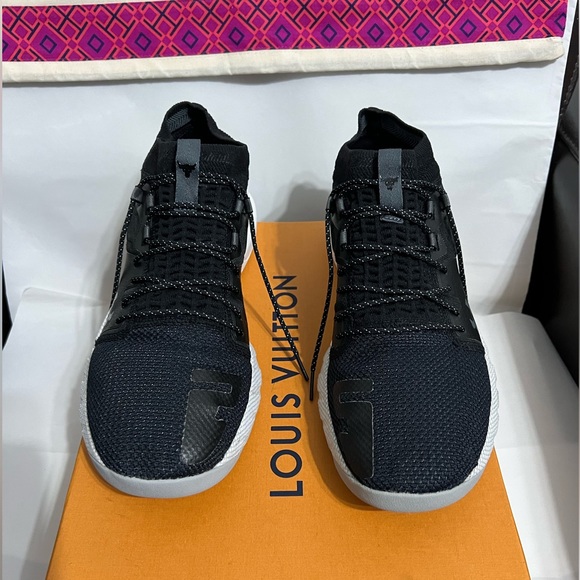 H O V R - Picture 4 of 12